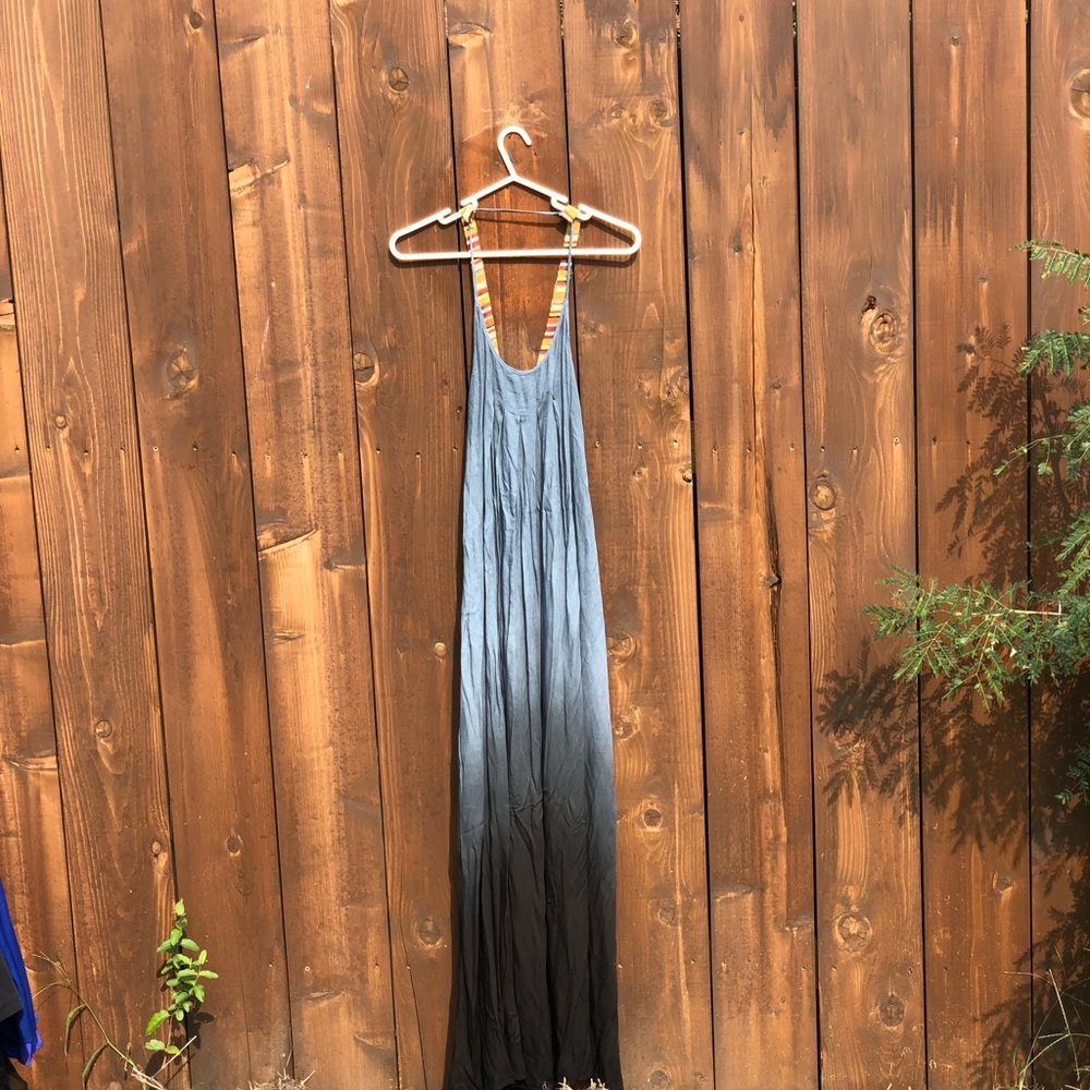 BEACH MAXI